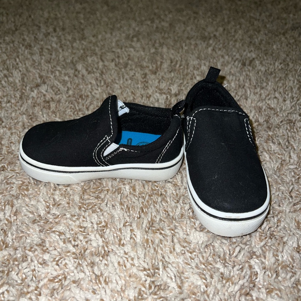 Wonder Nation Boys Black Shoes